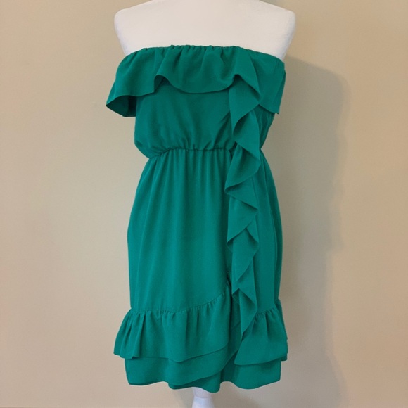 {Arden B} Strapless Ruffle Dress - Picture 1 of 4